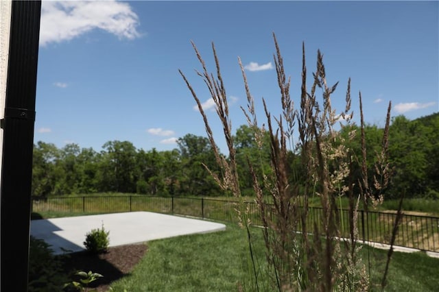 21513 W 80th Ter, Shawnee, KS 66220 - view of yard featuring a patio