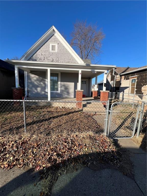 view of front of home featuring a porch