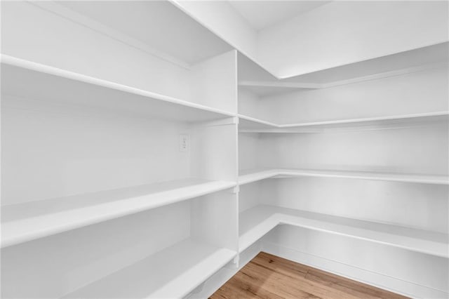 17756 Houston St, Gardner, KS 66030 - view of pantry