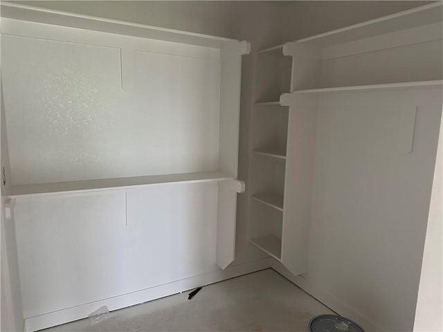 17756 Houston St, Gardner, KS 66030 - view of closet