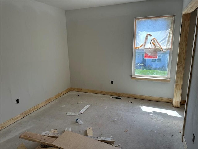 17744 Houston St, Gardner, KS 66030 - spare room featuring baseboards