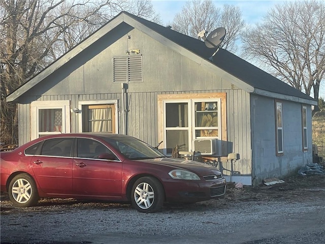 view of home's exterior