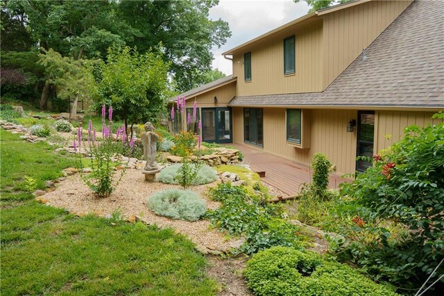 22812 E Bradford Ln, Blue Springs, MO 64015 - view of yard