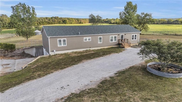 view of front of house with a front lawn