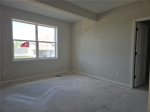 14608 Aspen Cir, Basehor, KS 66007 - empty room featuring baseboards