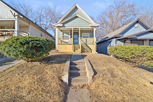 view of front of property featuring covered porch