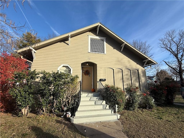 view of front of house