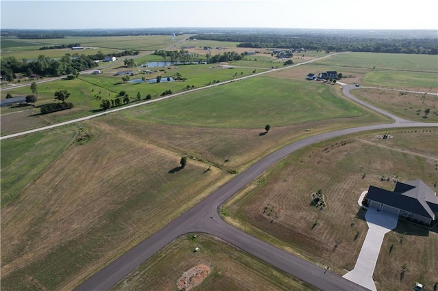 8 Wheatland Dr, Ottawa, KS 66067