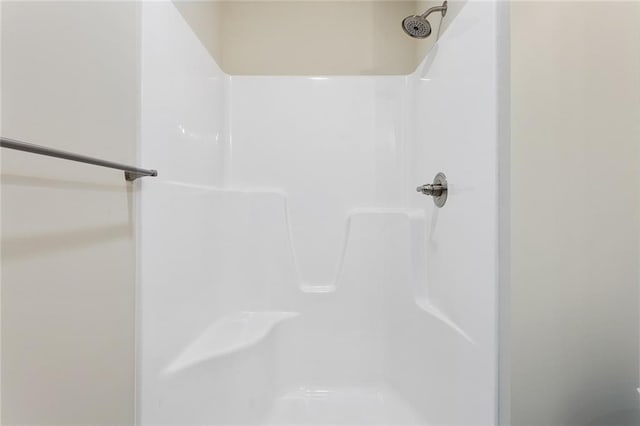 1316 N Holland Ct, Independence, MO 64056 - full bath with a shower