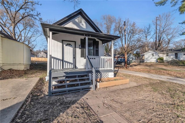 view of front of home with covered porch