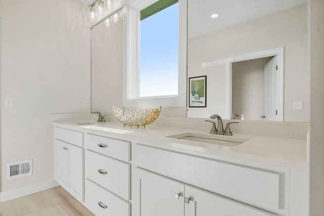 4102 W 158th Ter, Overland Park, KS 66224 - full bath featuring double vanity