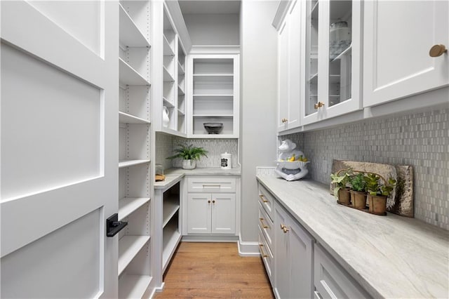 21359 W 93rd Ct, Lenexa, KS 66220 - view of pantry