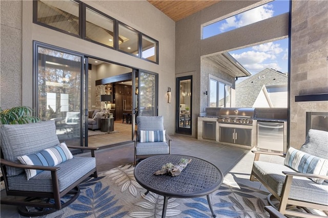 21359 W 93rd Ct, Lenexa, KS 66220 - view of sunroom / solarium