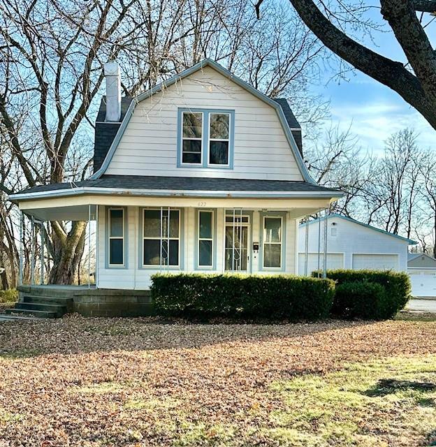 view of front of home featuring covered porch