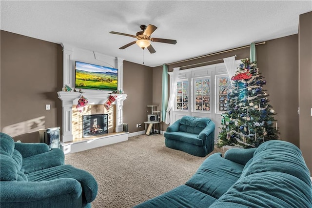 living room with carpet flooring and ceiling fan