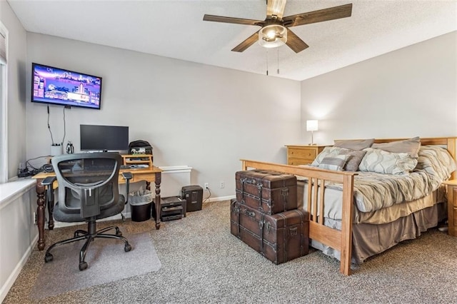 bedroom with carpet flooring and ceiling fan