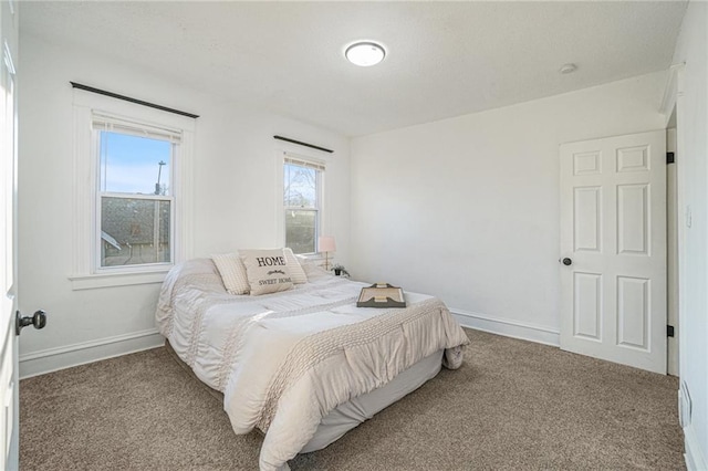 view of carpeted bedroom