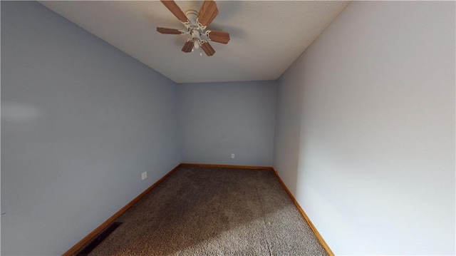 unfurnished room with carpet floors and ceiling fan