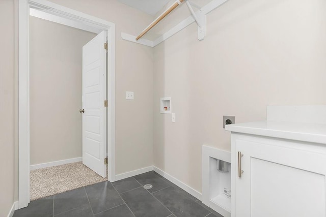 17165 W 164th Ter, Olathe, KS 66062 - washroom with hookup for an electric dryer, hookup for a washing machine, and dark tile patterned floors