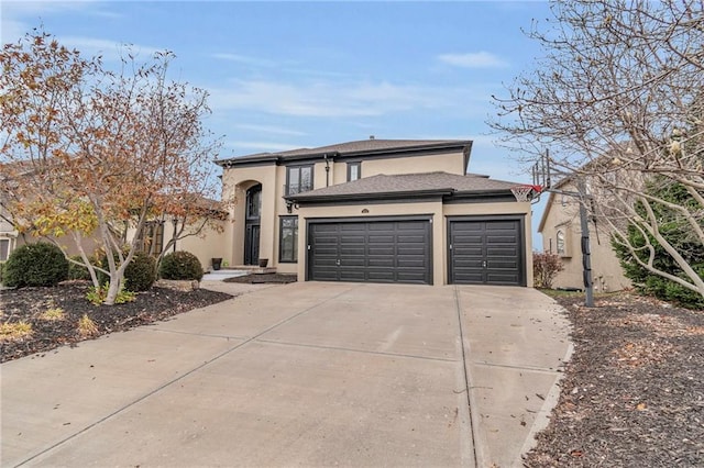 view of front facade with a garage