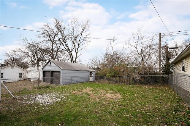 4412 N Jackson Ave, Kansas City, MO 64117 - view of yard featuring a garage and an outdoor structure
