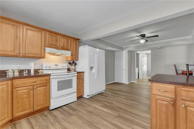 kitchen with white appliances, light wood-type flooring, ceiling fan, and crown molding