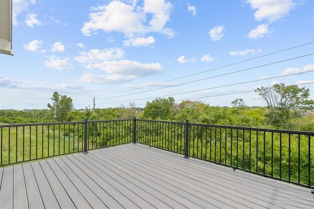 4027 NE Sagamore Dr Unit A, Lees Summit, MO 64064 - view of deck