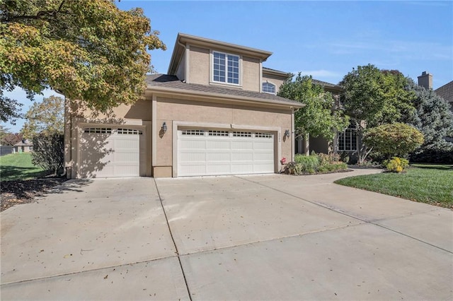 view of front facade with a garage