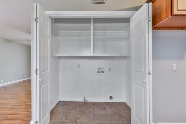 laundry room featuring washer hookup