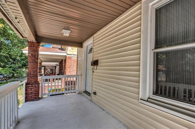 view of patio / terrace featuring covered porch