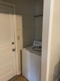 washroom with washer / clothes dryer