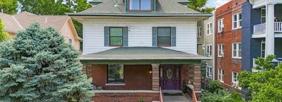 view of front of property with covered porch