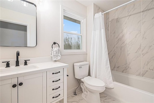 full bathroom with shower / tub combo with curtain, vanity, and toilet