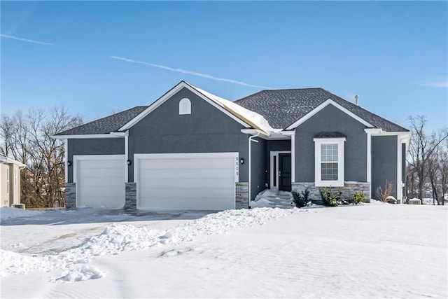 view of front of property featuring a garage