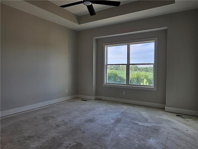 5005 146th St, Basehor, KS 66007 - unfurnished room featuring unfinished concrete flooring and a ceiling fan