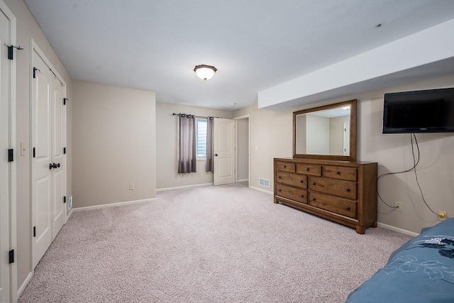 view of carpeted bedroom