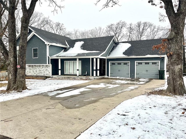 view of front of house featuring a garage