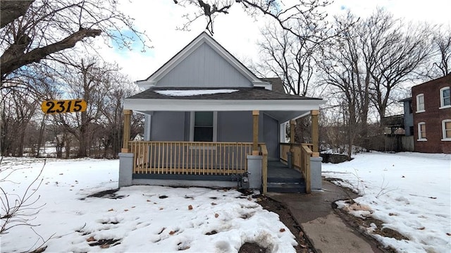 view of front of property with a porch