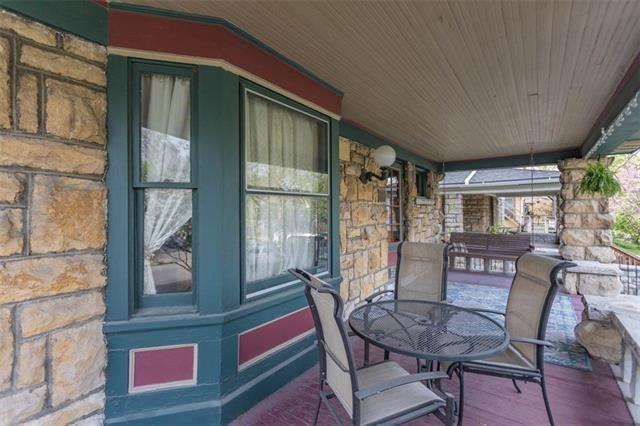 3746 Walnut St, Kansas City, MO 64111 - photo 6