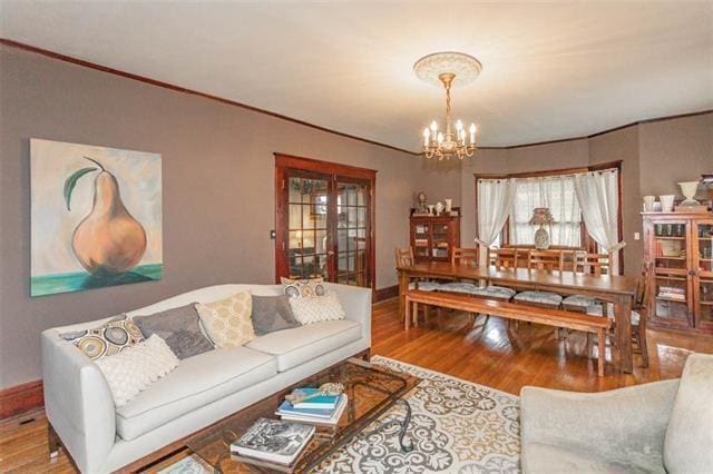 3746 Walnut St, Kansas City, MO 64111 - photo 13