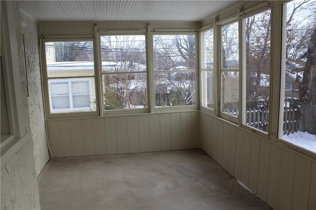 view of unfurnished sunroom