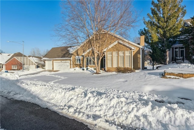 view of front facade featuring a garage