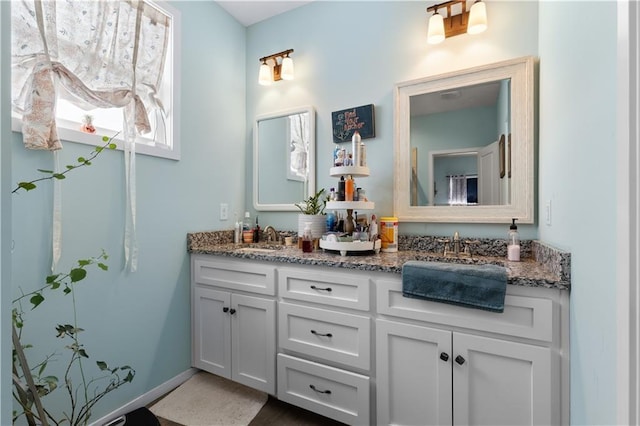 25215 W 141st Ter, Olathe, KS 66061 - full bath with double vanity