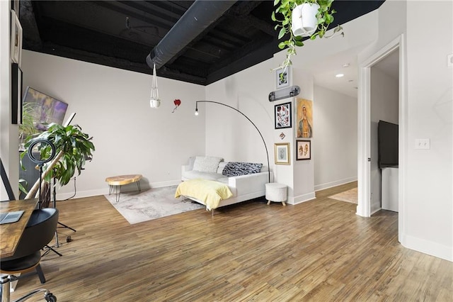 living area featuring hardwood / wood-style flooring