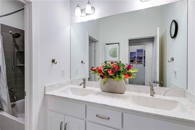 bathroom featuring vanity and shower / bath combo