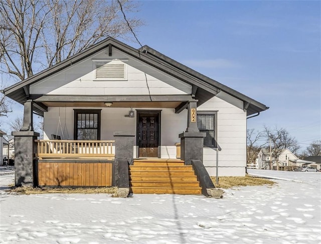 bungalow featuring covered porch