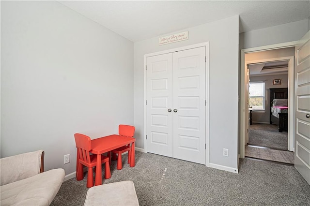 game room with carpet floors