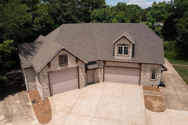 view of front of home featuring a garage