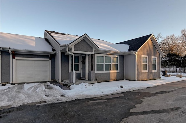 view of front of house featuring a garage