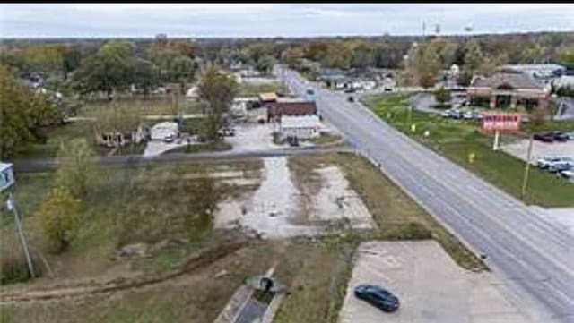 1303 E St, Iola, KS 66749